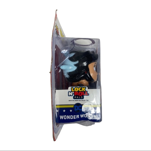 NIB DC Lock Roll Morph Wonder Woman 2 In 1 Hybrid Figure To Vehicle - Picture 6 of 8